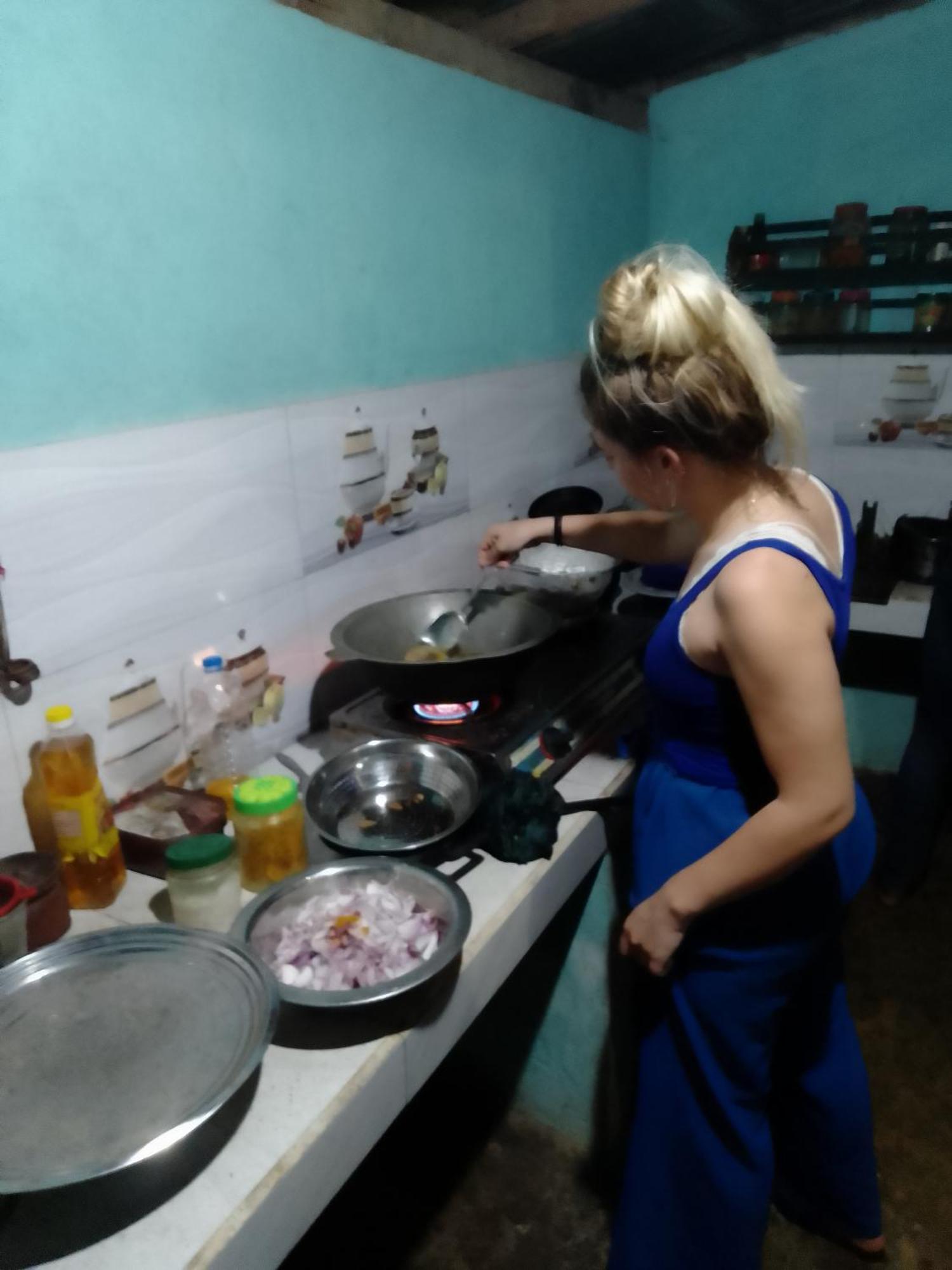 Soma HomeStay&Restaurant Tangalle Bagian luar foto