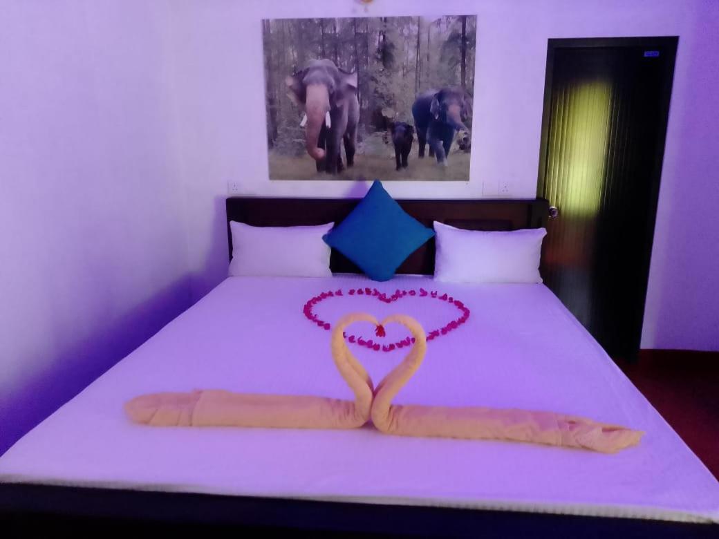 Soma HomeStay&Restaurant Tangalle Bagian luar foto