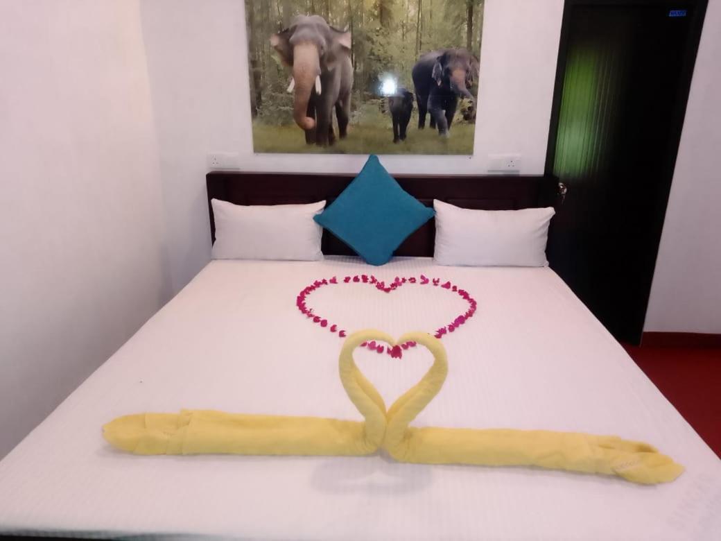 Soma HomeStay&Restaurant Tangalle Bagian luar foto